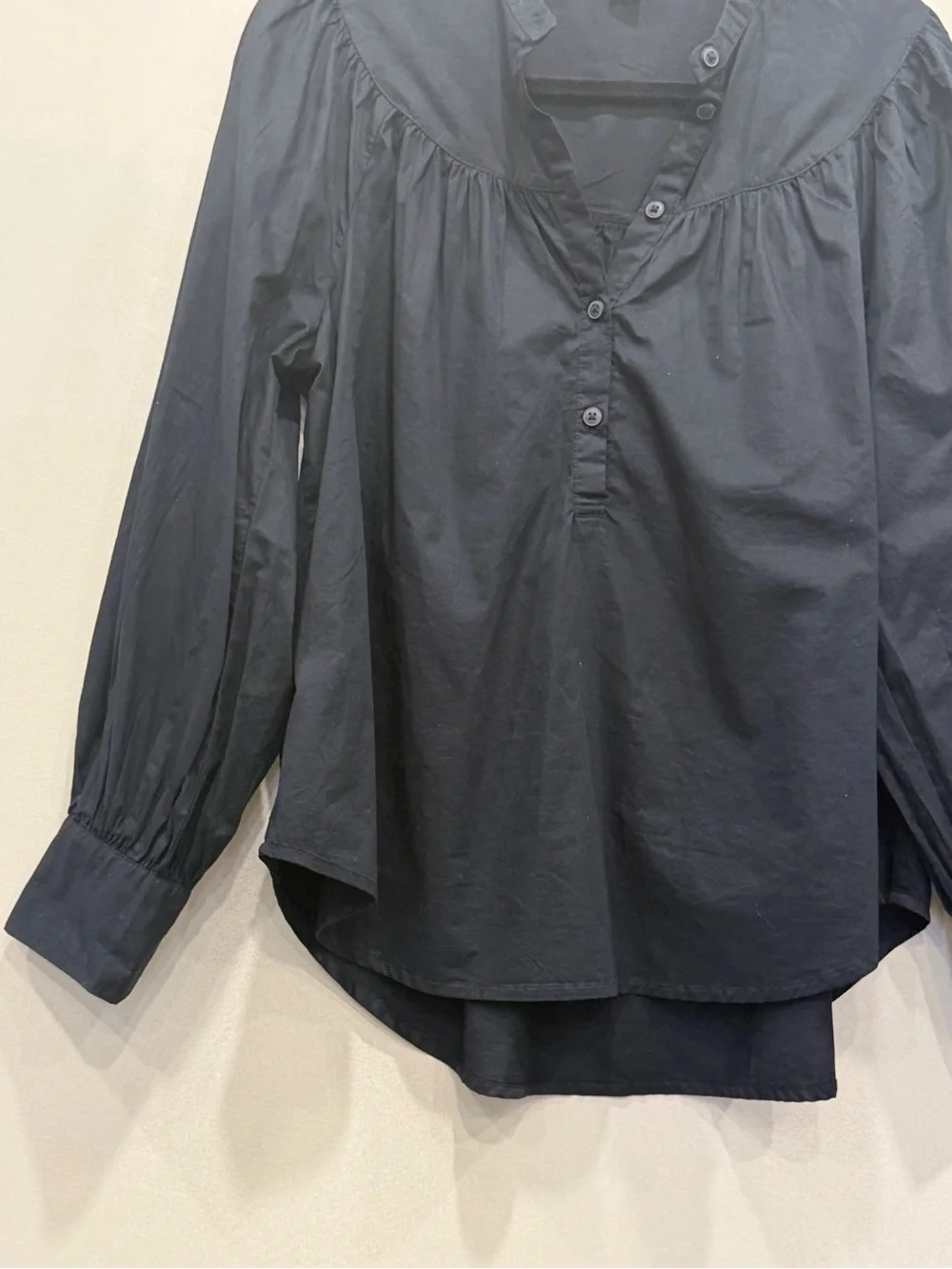Old Navy lightweight black